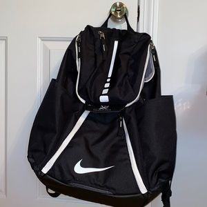 Nike elite basketball bag